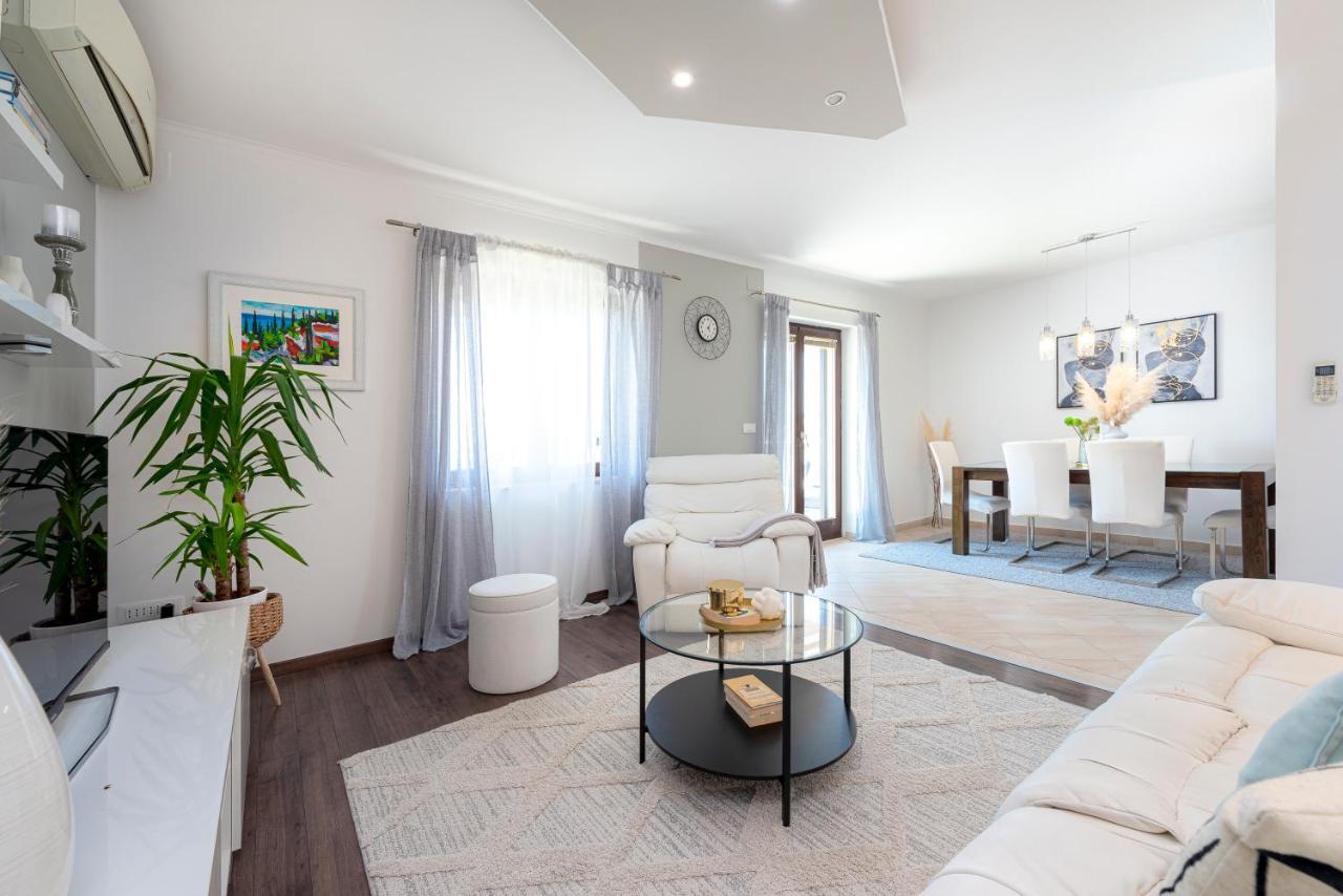 Apartments Anamarija Mlini Εξωτερικό φωτογραφία